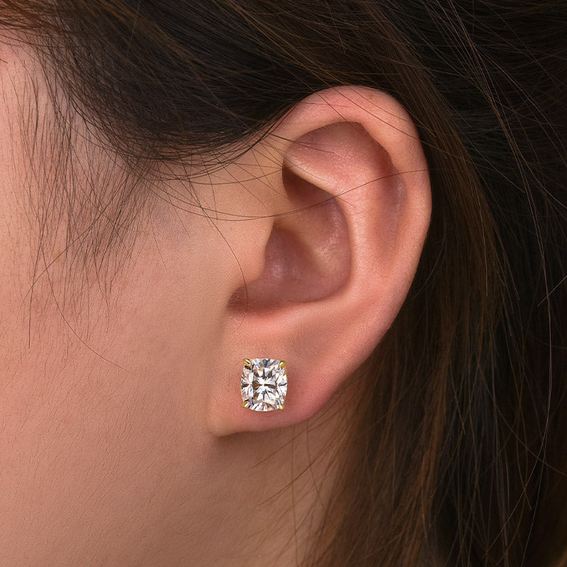 Solisfine Moissanite 2.0 Ct*2 Diamond Yellow Gold 4 Prong Cushion Stud Earrings