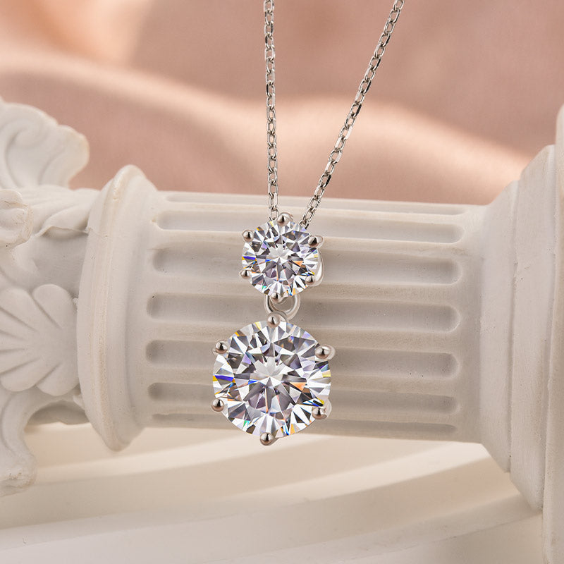 Solisfine Moissanite 3.8 Ct Round Cut White Gold Pendant Necklace