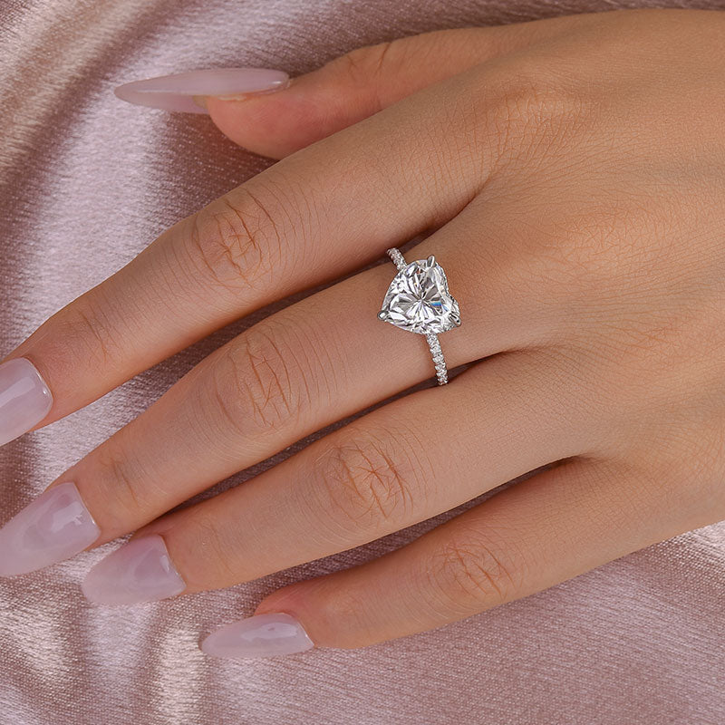 Solisfine Moissanite 4.0 Ct Heart Cut White Gold Promise Ring