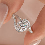 2.0Ct Round Cut Moissanite Twist Engagement Ring with S925