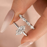 Moissanite 2.0Ct Solitaire Marquise Cut/4.0 Ct Oval Cut Engagement Ring with Marquise Cut Wedding Band