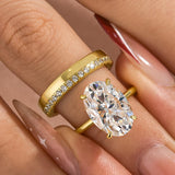 Moissanite 2PC 5.5Ct/4.0Ct Oval Cut Hidden Halo Engagement Ring With Round Cut Wedding Band Wedding Ring Set