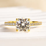 Solisfine Moissanite 2.0 Ct～2.5 CtSquare Cushion Yellow Gold Promise Ring